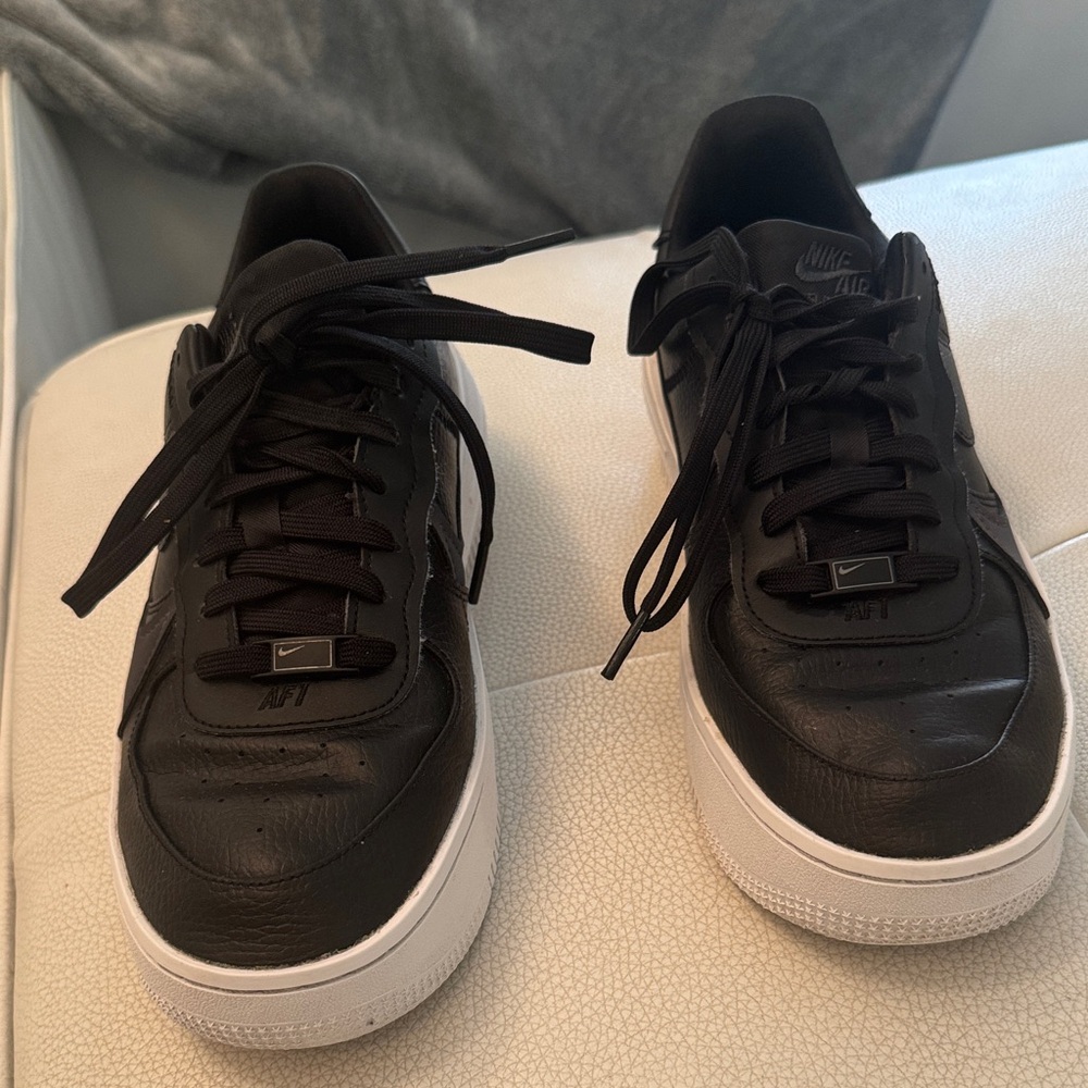 Nike Air Force 1 PLT.AF.ORM size 10